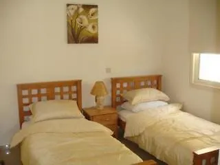 Hotel Riverside *